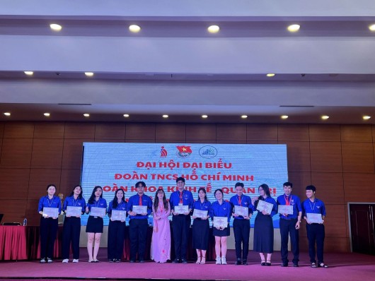 Đại hội Đoàn khoa Kinh tế - Quản trị nhiệm kỳ 2024 - 2025