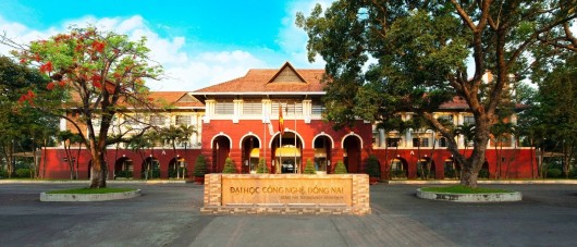 NGÀY TRUYỀN THỐNG DNTU