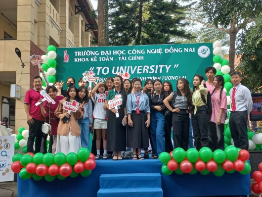 OPEN DAY DNTU - KHOA KẾ TOÁN - TÀI CHÍNH