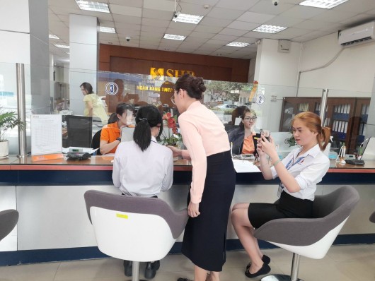 Sáng 16/10/2023 Lớp Marketing ngân hàng có buổi học tập ngoại khóa