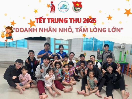 SINH VIÊN KINH TẾ - QUẢN TRỊ: HÀNH TRÌNH TRAO YÊU THƯƠNG, GỬI NỤ CƯỜI