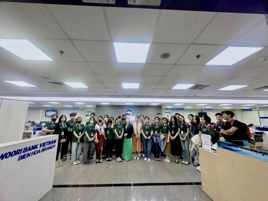 TỔ CHỨC THAM QUAN KIẾN TẬP TẠI NGÂN HÀNG TNHH MTV SHINHAN VIỆT NAM VÀ NGÂN HÀNG WOORI BANK VIỆT NAM