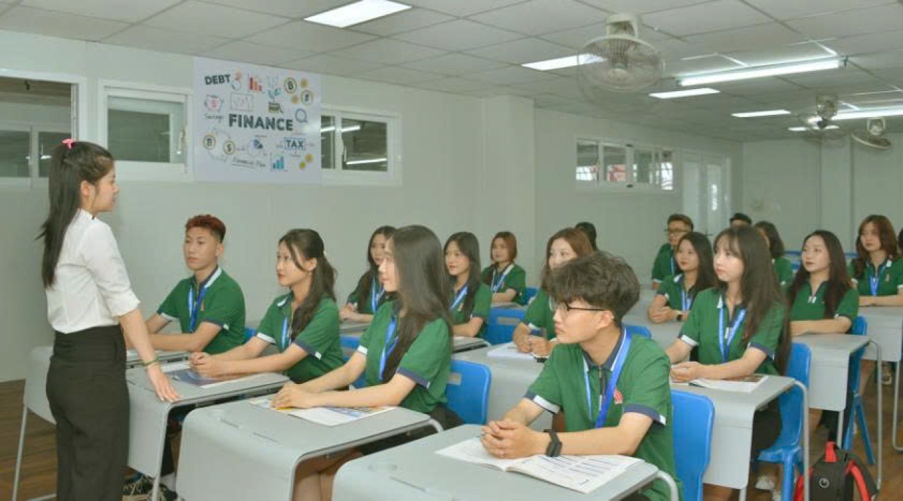 Tài chính ra làm gì? Cơ hội nghề nghiệp hấp dẫn cho sinh viên thời đại số