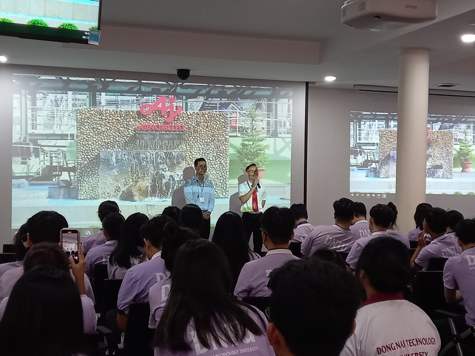 Kiến tập Ngành Quản trị kinh doanh DNTU Khoá 19