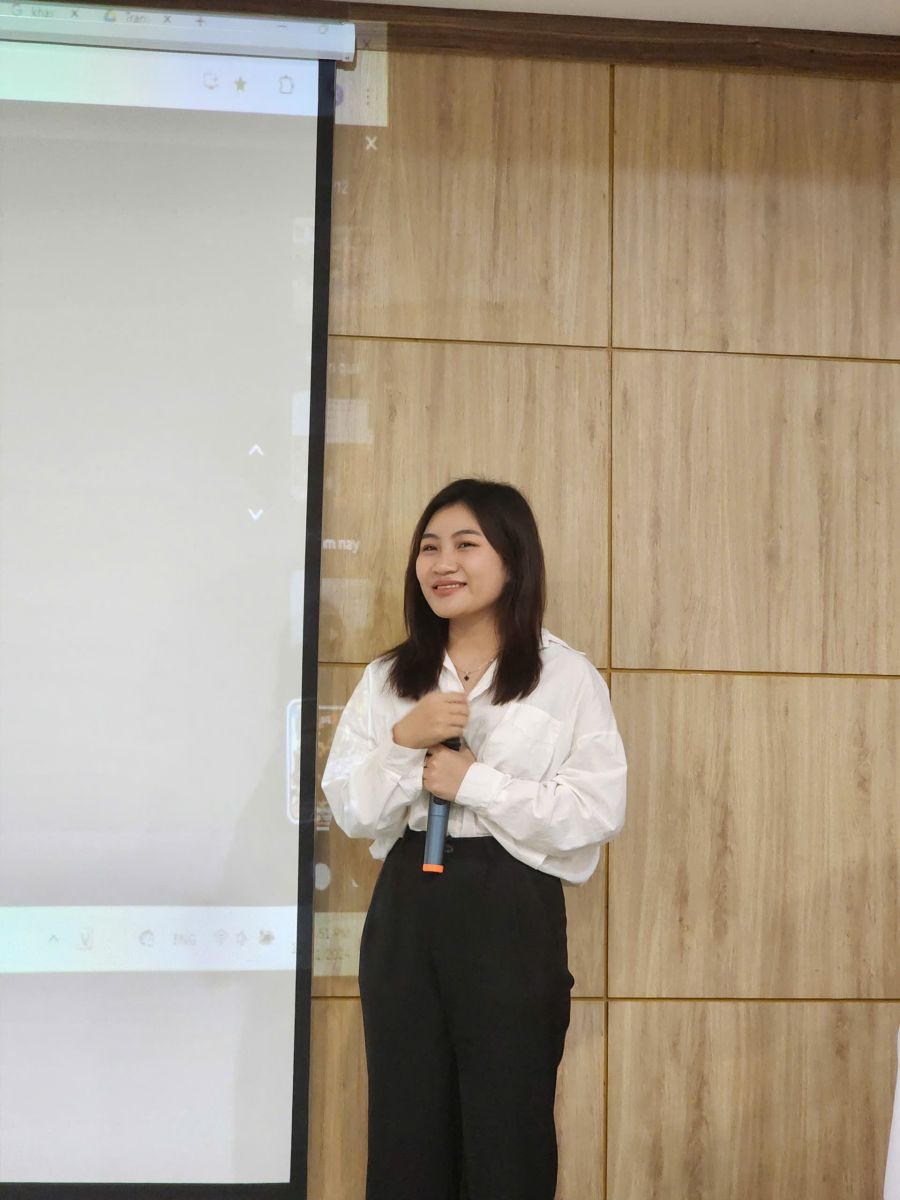 cuu-sinh-vien-dntu-khoa-kinh-te-quan-tri