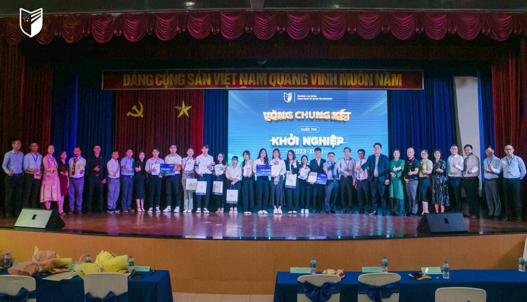 sinh-vien-khoi-nghiep-dntu-02