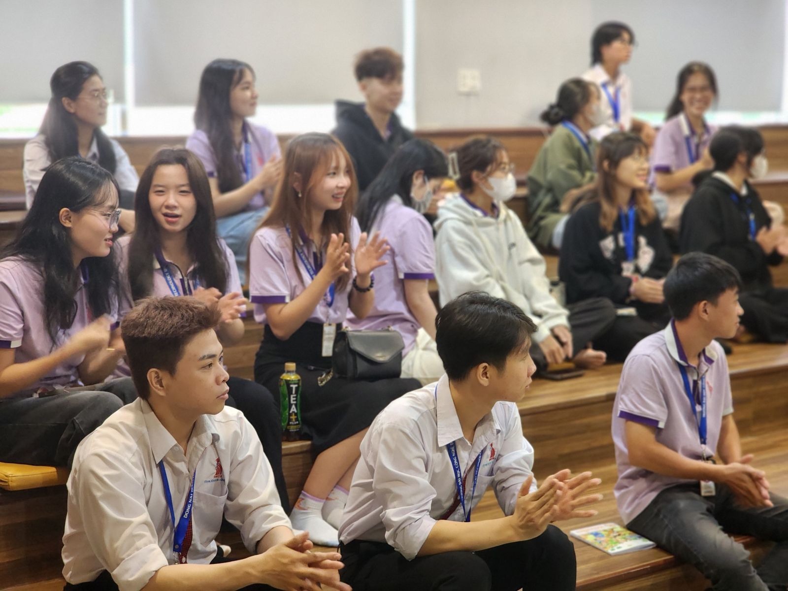 talkshow-ung-dung-AI-trong-kinh-te