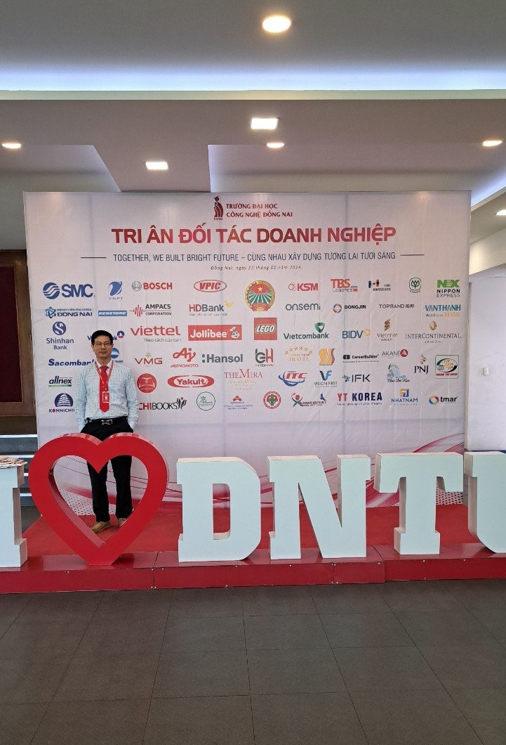 qtkd-dntu-2024-2-copy